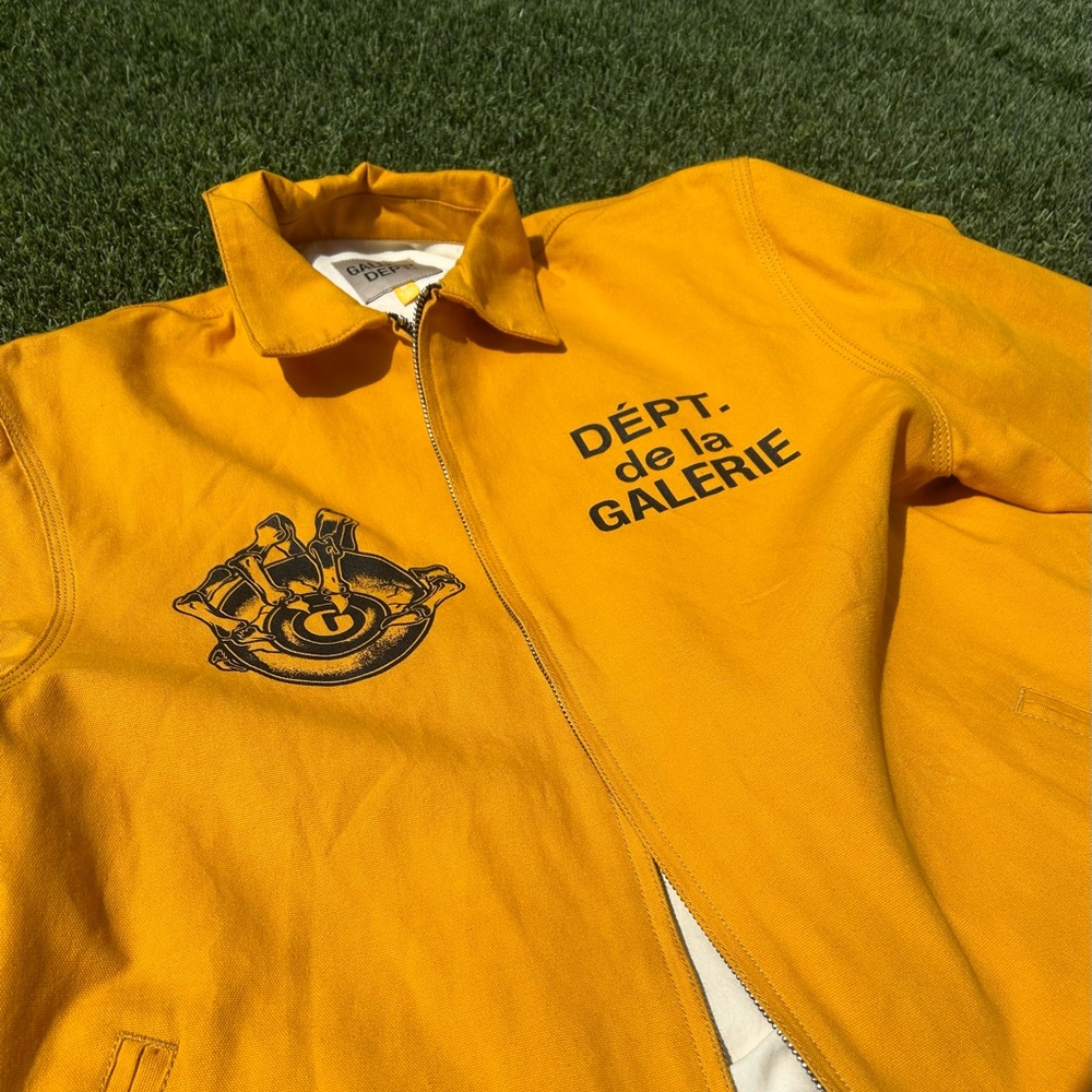 Gallery dept worker jacket